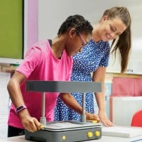 Formbox - Van basisschool tot universiteitswerkplaatsen, de FormBox is eenvoudig te gebruiken en een waardevol educatief hulpmiddel voor veel vakken