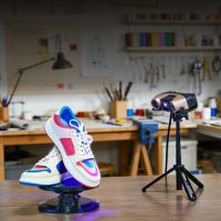 Revopoint MetroY Ultra CMM Edition automatische draaitafel